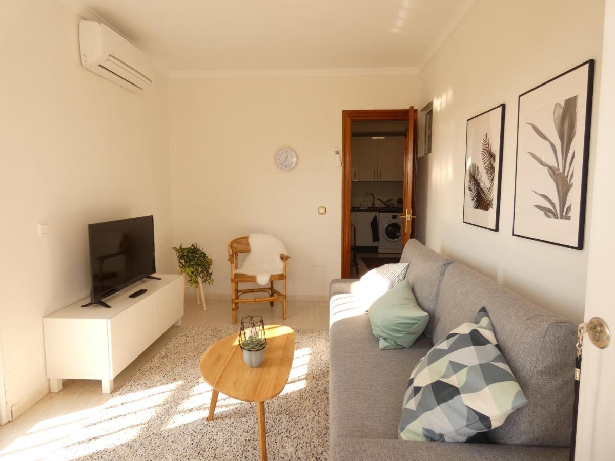 Top Floor Apartment Close To Beach Торе де Бенагалбон Екстериор снимка